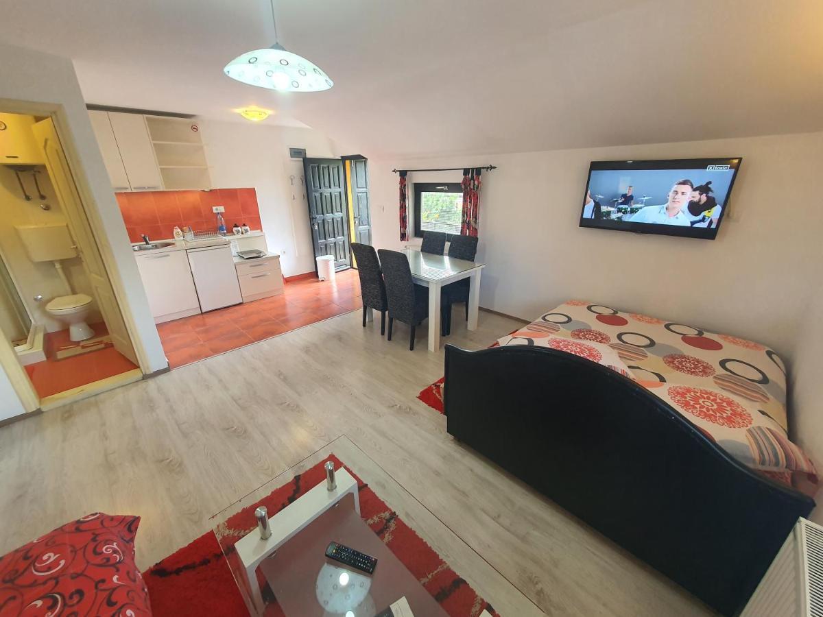 Apartments Milena Zlatibor Akcija Jun 3 Plus 1 Gratis Exterior photo
